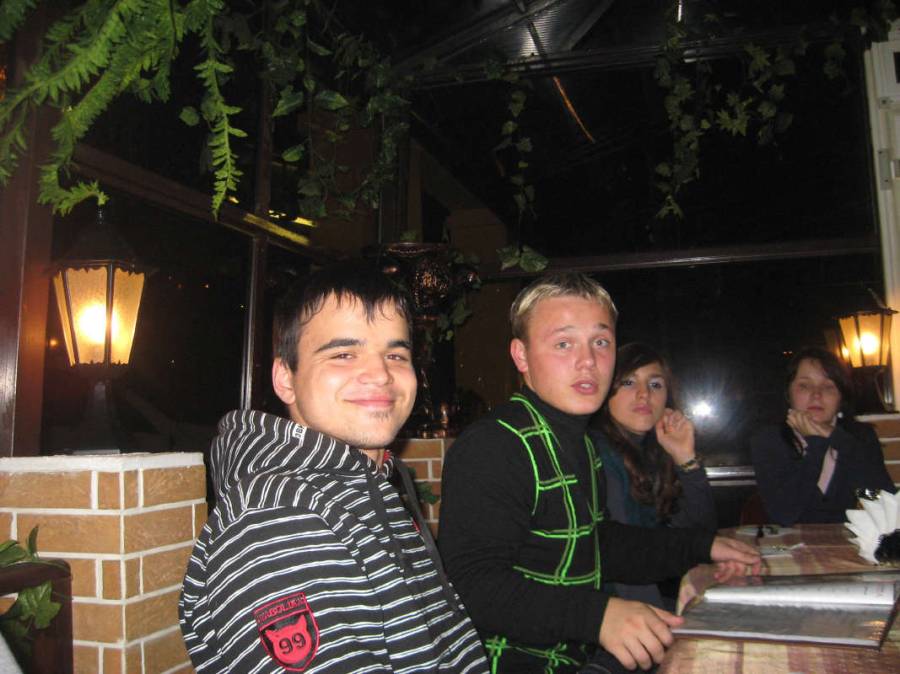 Aliosha e Sasha 34r.jpg